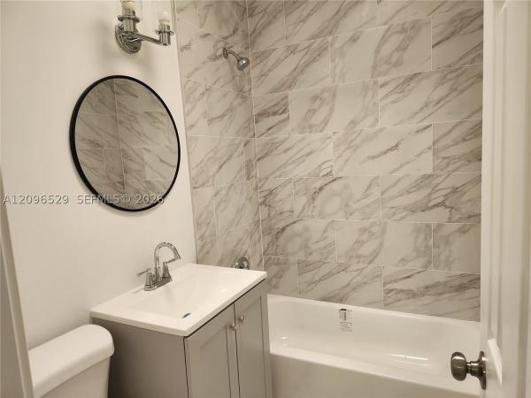 Marseille Deco, 1239 Marseille Dr #4, Miami Beach, Florida 33141, image 1