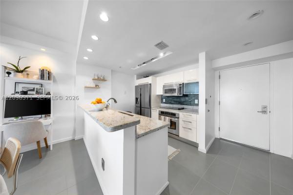 Blue On The Bay, 601 NE 36th St #2911, Miami, Florida 33137, image 1