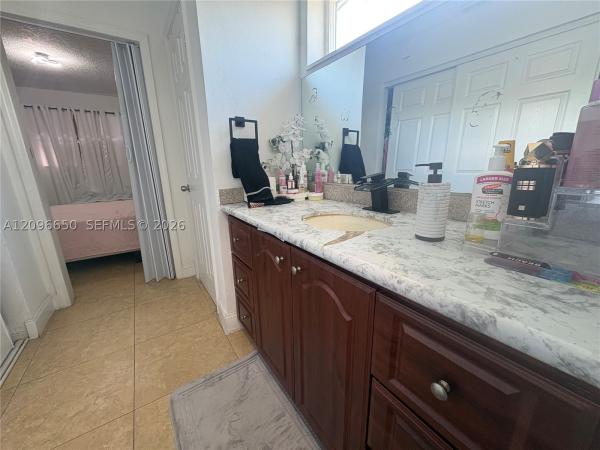 North Gate Estates, 3591 NW 37th St, Lauderdale Lakes, Florida 33319, image 1