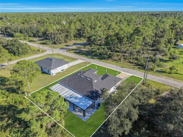 105 E 15th St, Lehigh Acres, Florida 33972, image 1