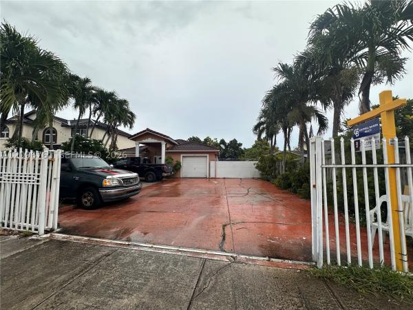 18411 SW 115th Ave, Unincorporated Dade County, Florida 33157, image 1