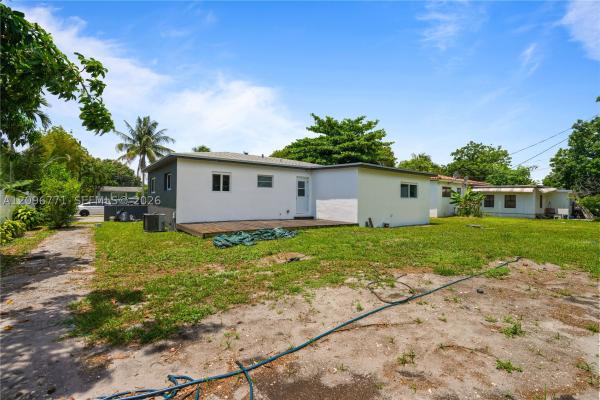 Monticello Park, 1081 NE 166th St, North Miami Beach, Florida 33162, image 1