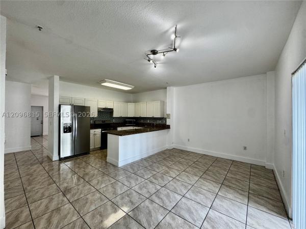 17350 NW 67th Ave #109, Hialeah, Florida 33015, image 1