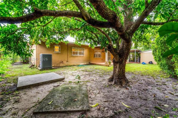 13225 SW 55th St, Unincorporated Dade County, Florida 33175, image 1