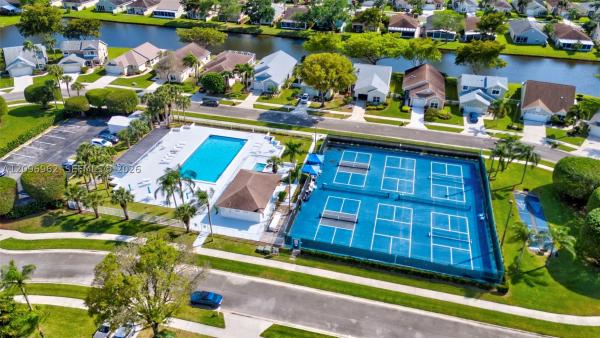 Pine Ridge At Delray Beach, 13771 Oneida Dr #B3, Delray Beach, Florida 33446, image 1