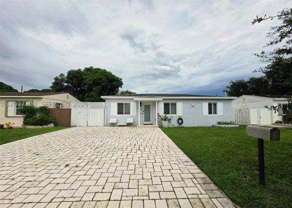 Biscayne Highlands, 1435 NE 141st St, North Miami, Florida 33161, image 1