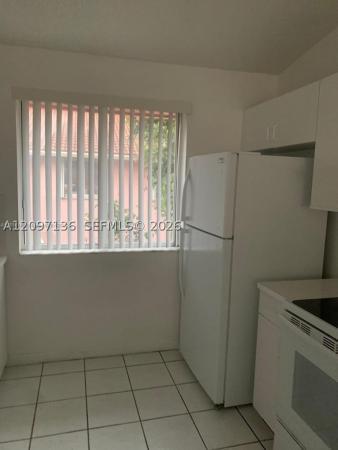 Doral Court, 8025 Lake Dr #204, Doral, Florida 33166, image 1