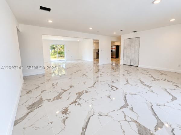 Sunny Isles Inland, 2125 NW 179th St, Miami Gardens, Florida 33056, image 1