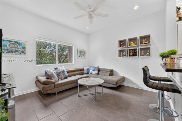 7932 E Exeter Blvd E #202, Tamarac, Florida 33321, image 1