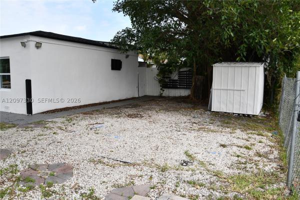 954 NW 75th St #B, Unincorporated Dade County, Florida 33150, image 1