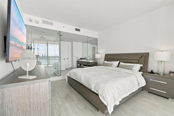 Paraiso Bay, 650 NE 32nd St #2406, Miami, Florida 33137, image 1