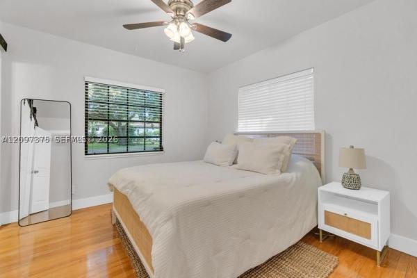 Country Club Estates, 364 Navarre Dr, Miami Springs, Florida 33166, image 1