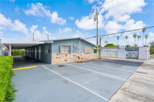 25 W 26th St, Hialeah, Florida 33010, image 1
