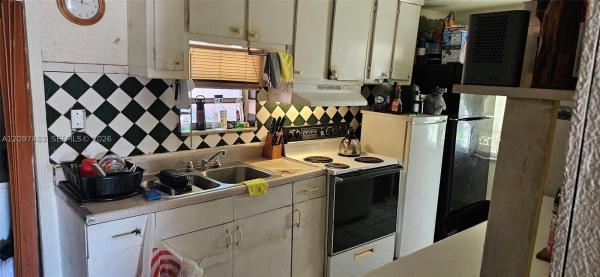 Ocean Park, 216 NW 7th Ct, Hallandale Beach, Florida 33009, image 1