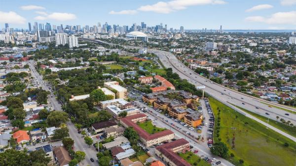 2551 NW 13th St #10, Miami, Florida 33125, image 1