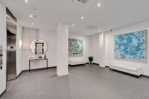 White Egret, 2200 NE 33rd Ave #3D, Fort Lauderdale, Florida 33305, image 1