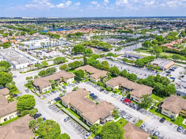 15609 SW 73rd Circle Ter #8-5, Unincorporated Dade County, Florida 33193, image 1