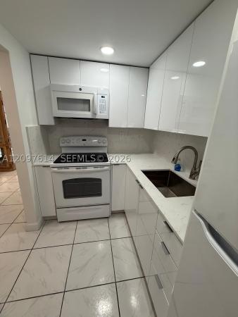 Triton Tower, 2899 Collins Ave #1738, Miami Beach, Florida 33140, image 1
