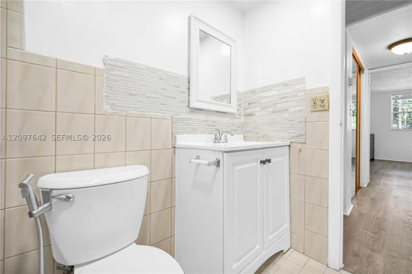 Omega, 1681 NW 70th Ave #205, Plantation, Florida 33313, image 1
