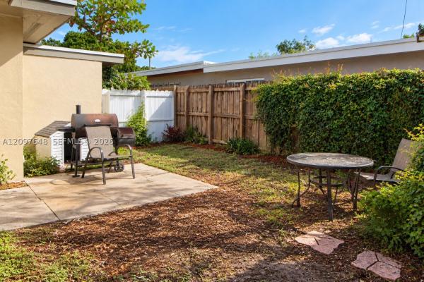 1140 NE 110th Ter, Unincorporated Dade County, Florida 33161, image 1