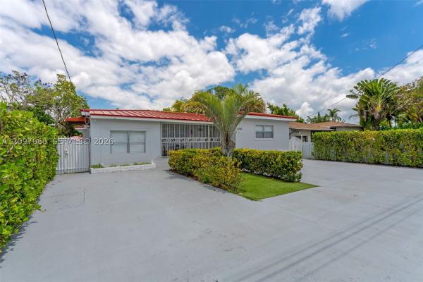 6355 SW 30th St, Unincorporated Dade County, Florida 33155, image 1