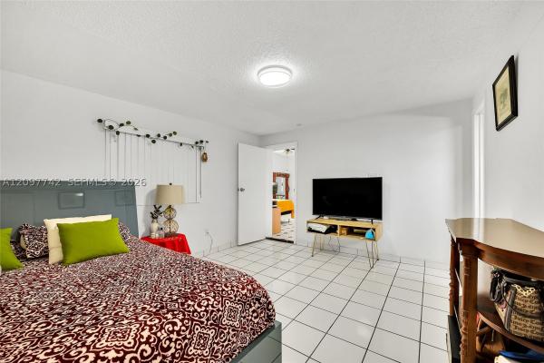 531 NW 35th Ave #2, Miami, Florida 33125, image 1