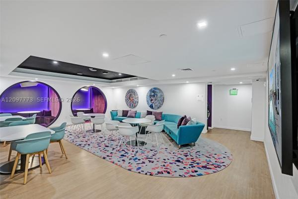 YotelPad Miami, 227 NE 2nd St #1610, Miami, Florida 33132, image 1
