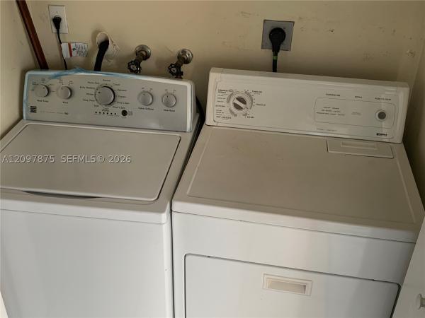 Santa Navila Villas, 8446 NW 103rd St #201D, Hialeah Gardens, Florida 33016, image 1