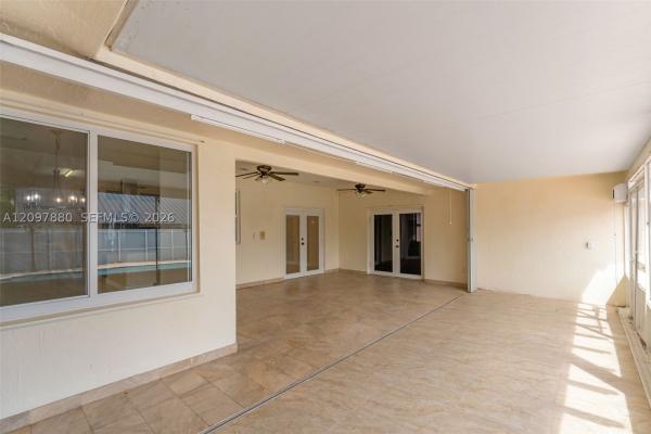 2761 SW 140th Ave, Unincorporated Dade County, Florida 33175, image 1