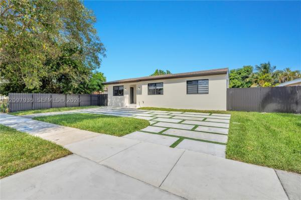 6021 SW 19th St, Unincorporated Dade County, Florida 33155, image 1