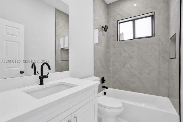 Marshall Court, 2445 SW 43rd Ter, Fort Lauderdale, Florida 33317, image 1