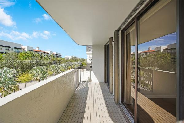 Biltmore 2, 600 Biltmore Way #306, Coral Gables, Florida 33134, image 1