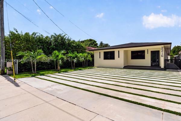 2216 SW 62nd Ave, Unincorporated Dade County, Florida 33155, image 1