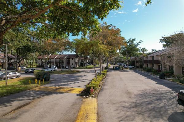 Villager Townhomes, 898 NW 47th St, Deerfield Beach, Florida 33064, image 1