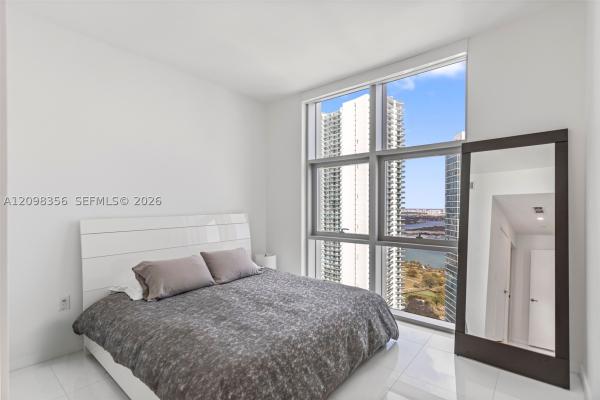 Paramount Miami Worldcenter, 851 NE 1st Ave #3707, Miami, Florida 33132, image 1