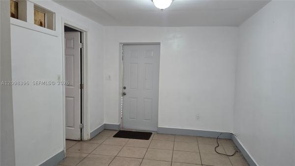 Comfort Gardens, Miami, Florida 33125, image 1