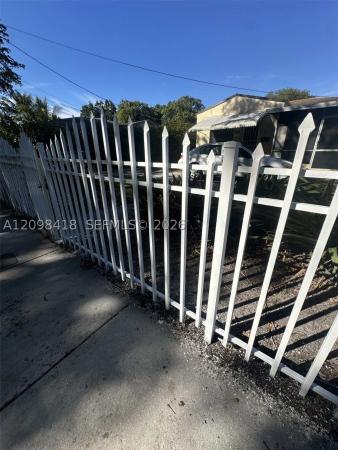 Rick Manor, 925 NW 52nd St, Miami, Florida 33127, image 1