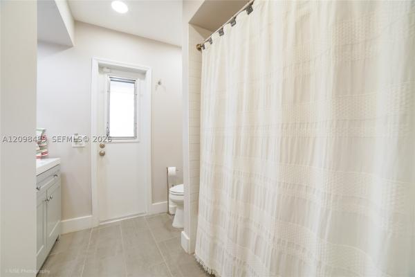 Pembroke Lakes, 11941 NW 23rd St, Pembroke Pines, Florida 33026, image 1