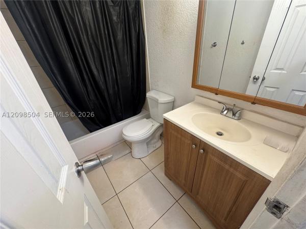 494 NW 165th Street Rd #C-305, Unincorporated Dade County, Florida 33169, image 1