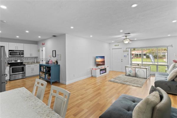 Boulevard Heights, 7440 Fillmore St, Hollywood, Florida 33024, image 1