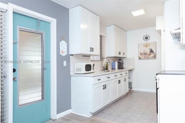 Coronet Manor, 2236 Taylor St #9, Hollywood, Florida 33020, image 1