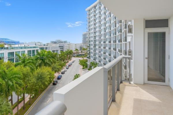 Maison Grande, 6039 Collins Ave #828, Miami Beach, Florida 33140, image 1