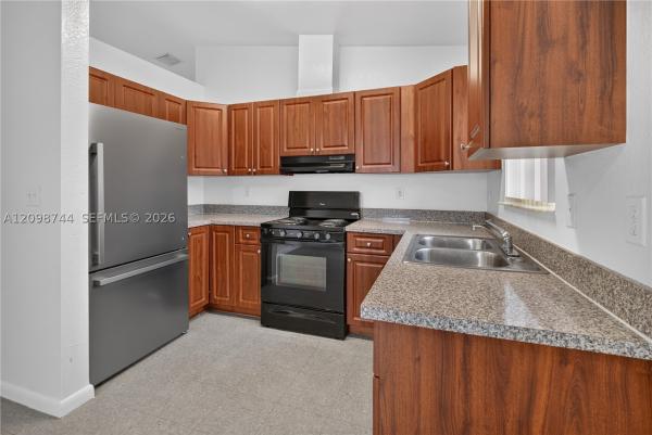 17290 SW 103rd Ave, Unincorporated Dade County, Florida 33157, image 1