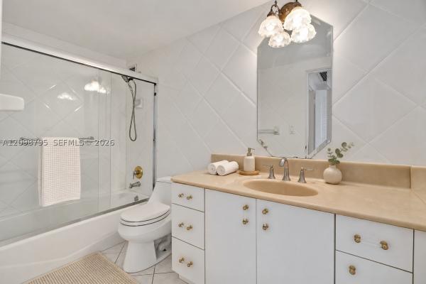 The Pavilion, 5601 Collins Ave #620, Miami Beach, Florida 33140, image 1