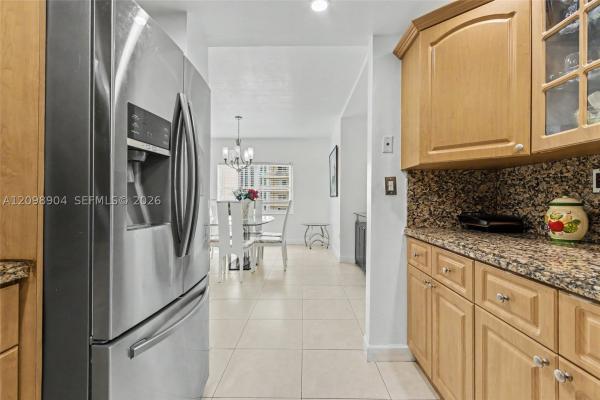 Arlen House West, 500 Bayview Dr #1631, Sunny Isles Beach, Florida 33160, image 1