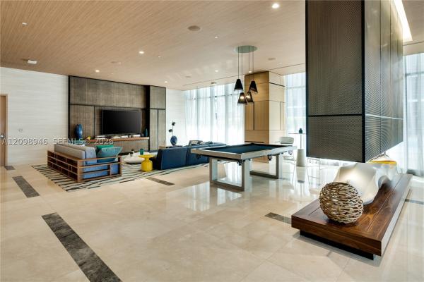 Brickell Heights East, 45 SW 9th St #1604, Miami, Florida 33130, image 1