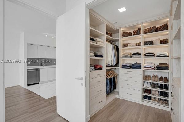 1170 E Hallandale Beach Blvd #1003, Hallandale Beach, Florida 33009, image 1