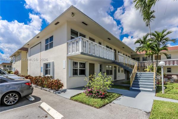 Crystal Court Manor, 1550 N 12th Ct #1A, Hollywood, Florida 33019, image 1