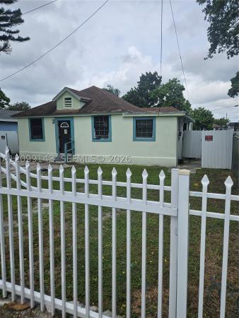 2315 NW 81st St, Unincorporated Dade County, Florida 33147, image 1