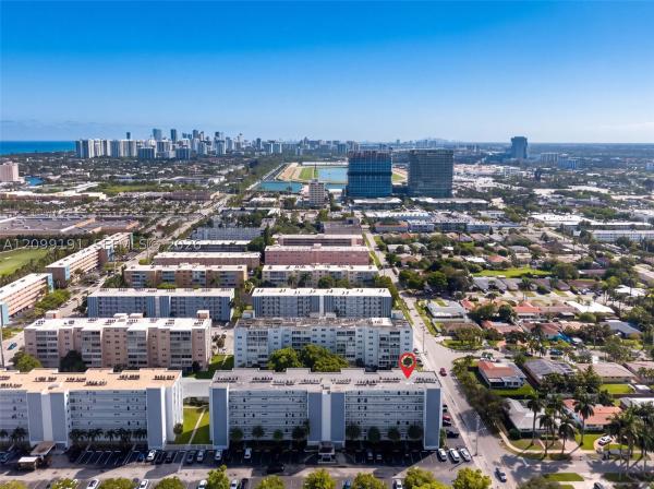 Meadowbrook Towers, 320 NE 12th Ave #703, Hallandale Beach, Florida 33009, image 1